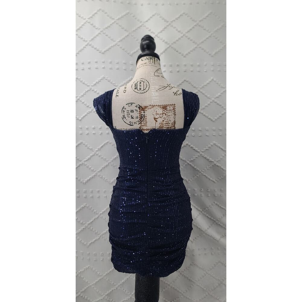 Off shoulder sequin sparkly Party homecoming Navy Blue dress Size 2 Cocktail - Picture 3 of 10